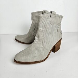 Dirty Laundry Western Snake Embossed Ankle Boots Block Heel Gray Women 9.5